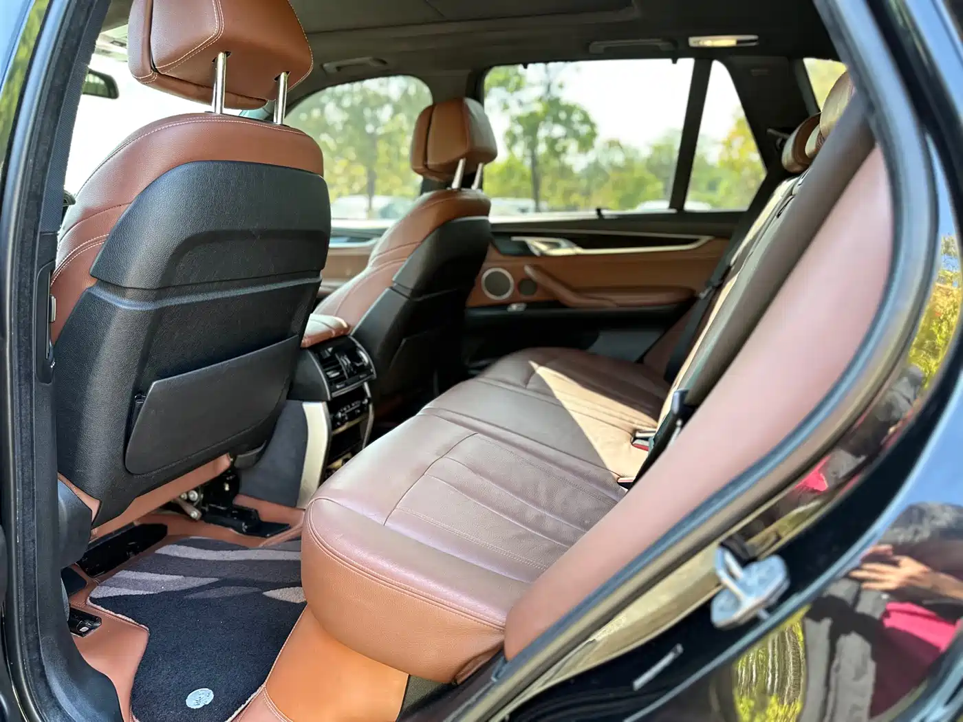 BMW X5 (Import) 2017 xDrive35i Leading Edition фото 7