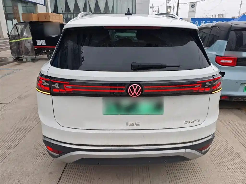 Volkswagen ID.6 CROZZ 2021 Long Range PURE+ Edition фото 4
