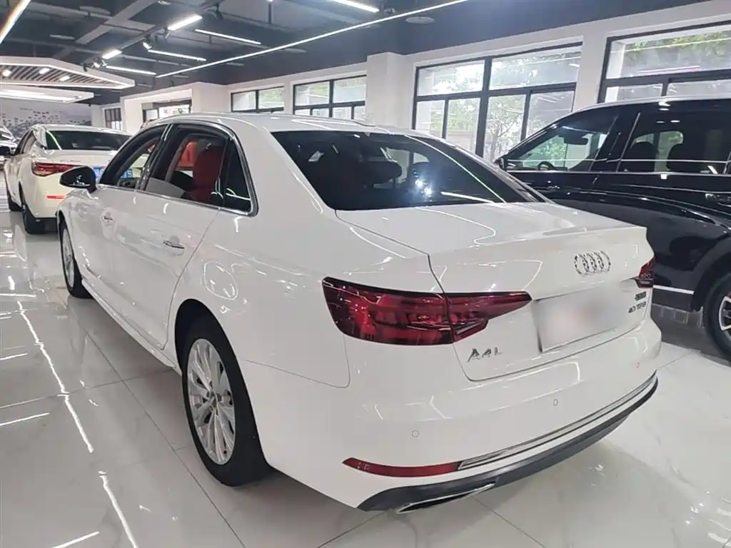 Audi A4L 2018 30th Anniversary 40 TFSI Progressive фото 5