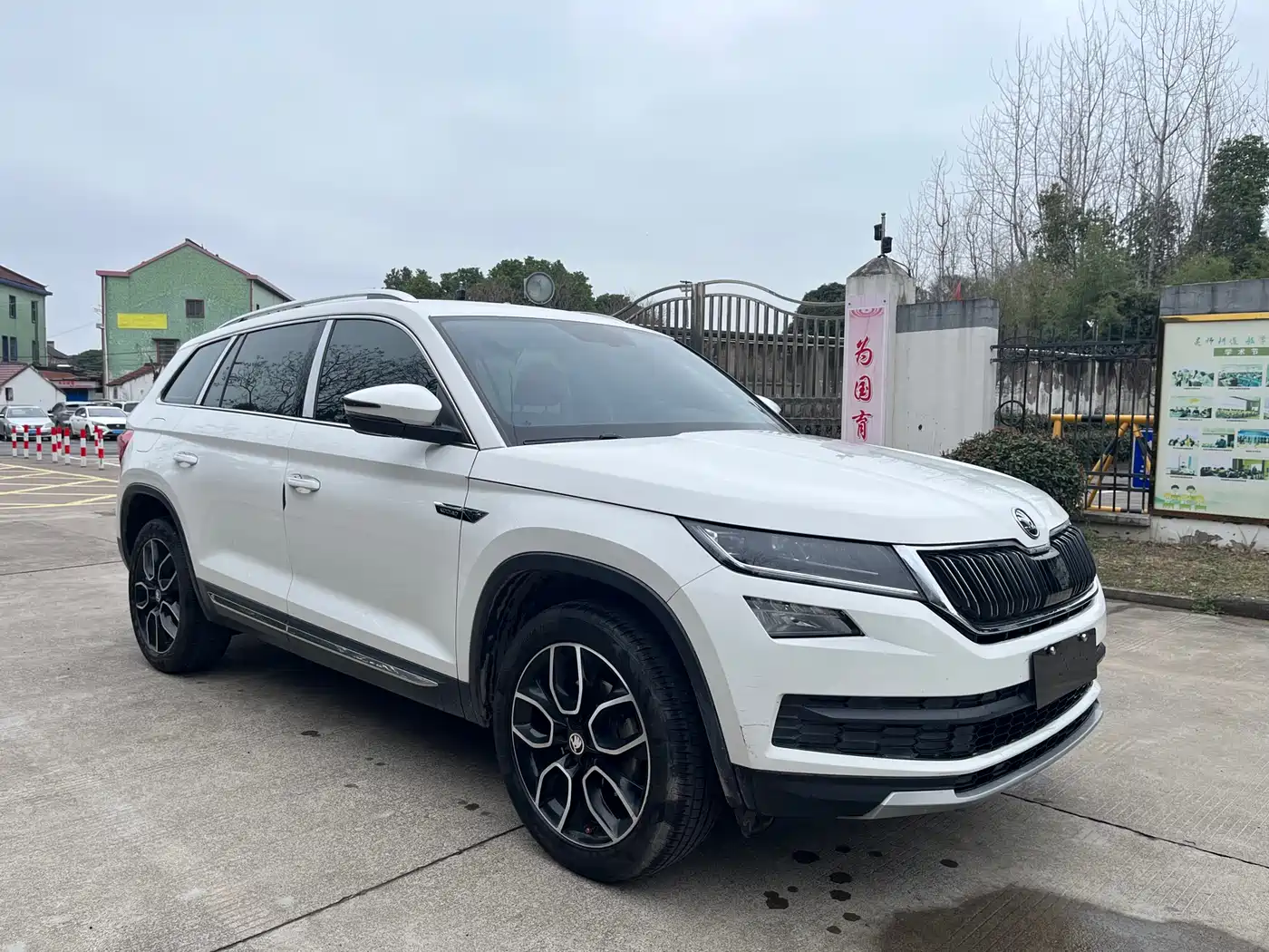 Škoda Kodiaq 2018 TSI330 7-seat FWD Luxury Tech фото 3