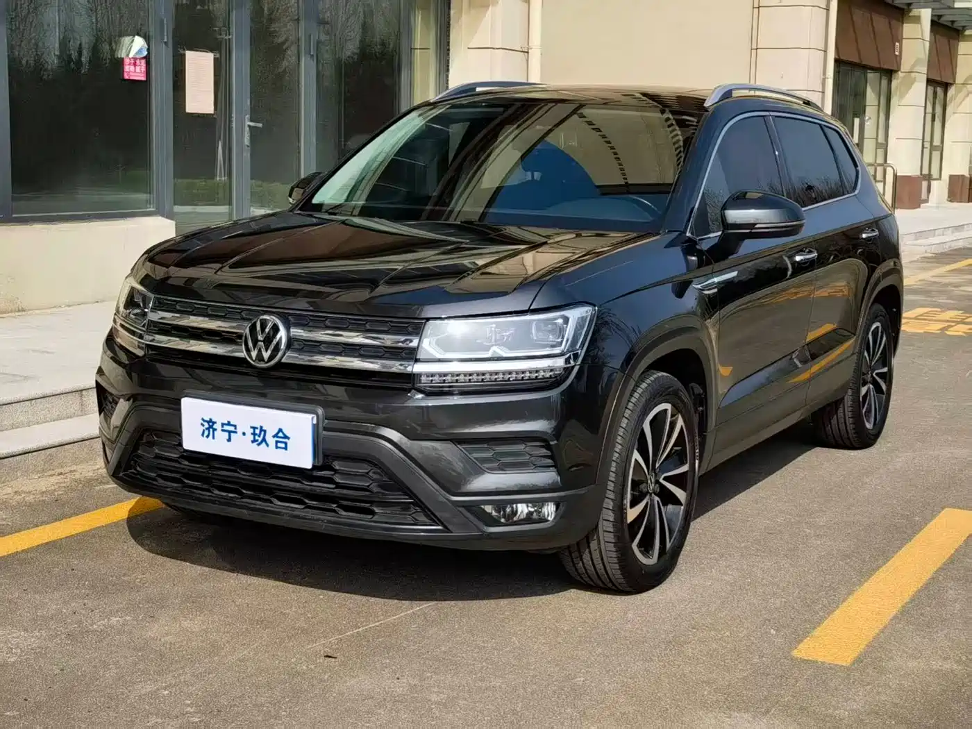 Volkswagen Tharu 2021 Model 280TSI 2WD Luxury Edition