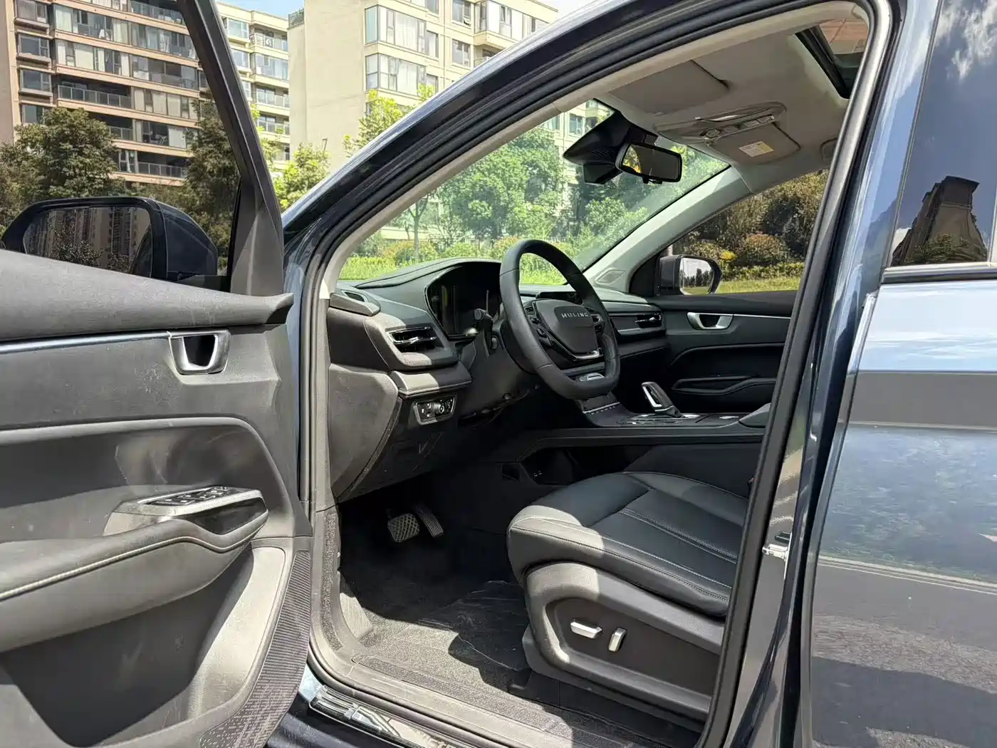 Wuling Motors Wuling Victory 2022 2022 280T 1.5T CVT Flagship