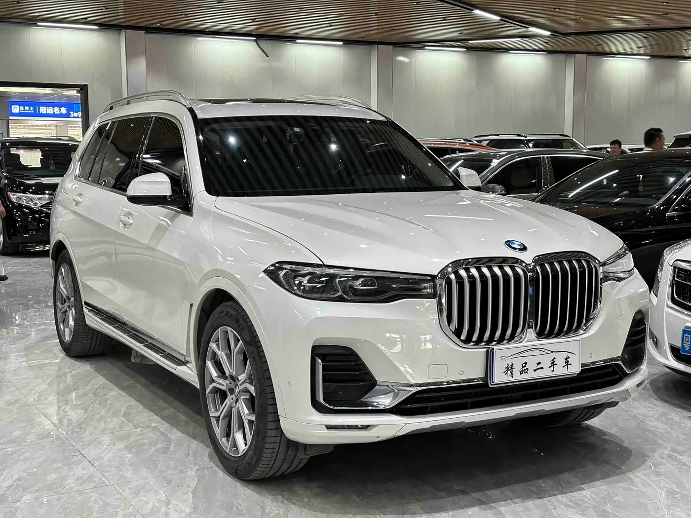 BMW X7 2019 xDrive40i Leading Luxury Package фото 3