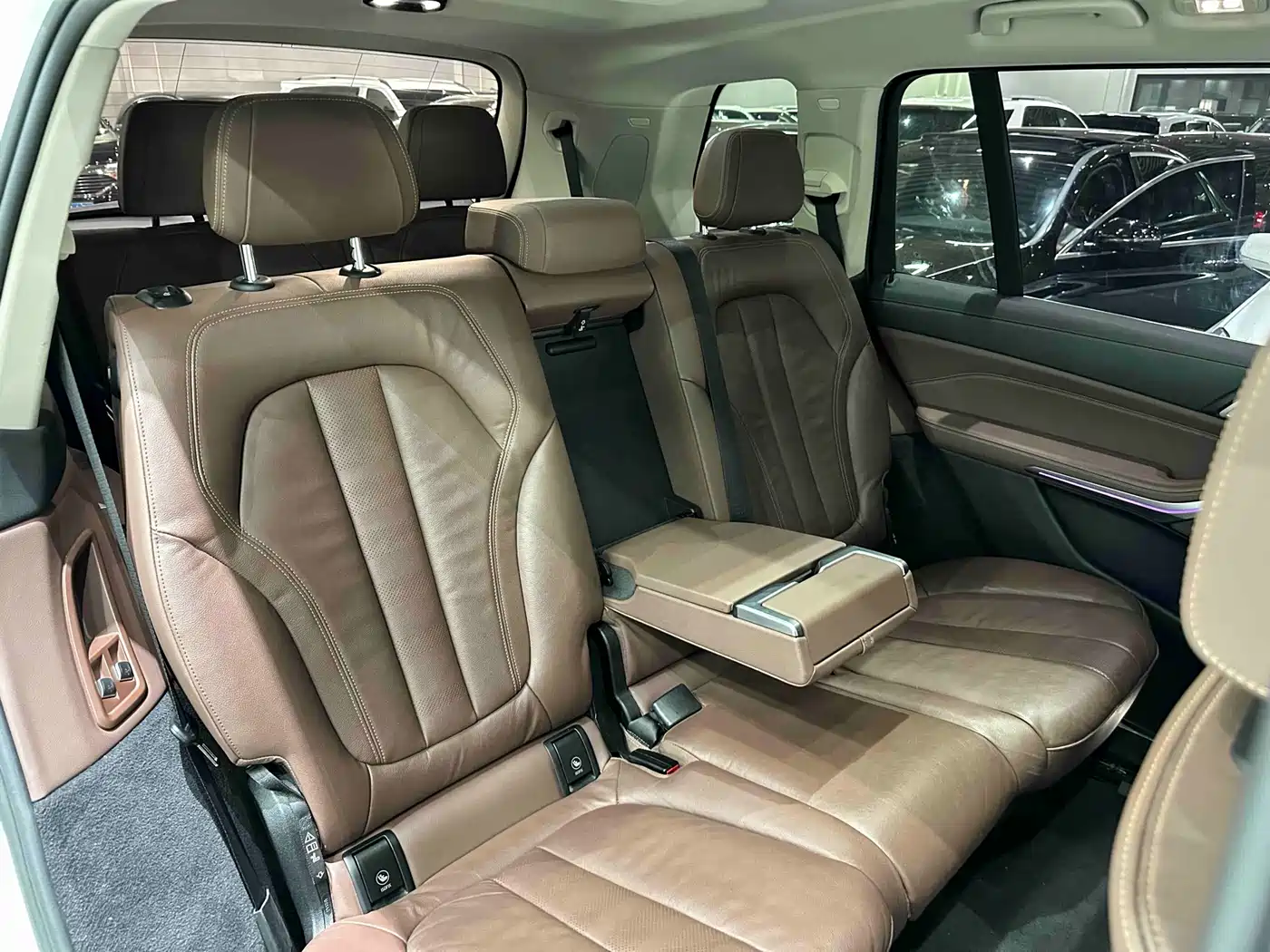 BMW X7 2019 xDrive40i Leading Luxury Package фото 17