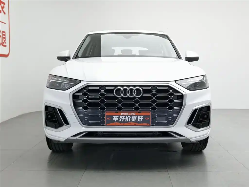 Audi Q5L 2022 40T Fashion Dynamic фото 3
