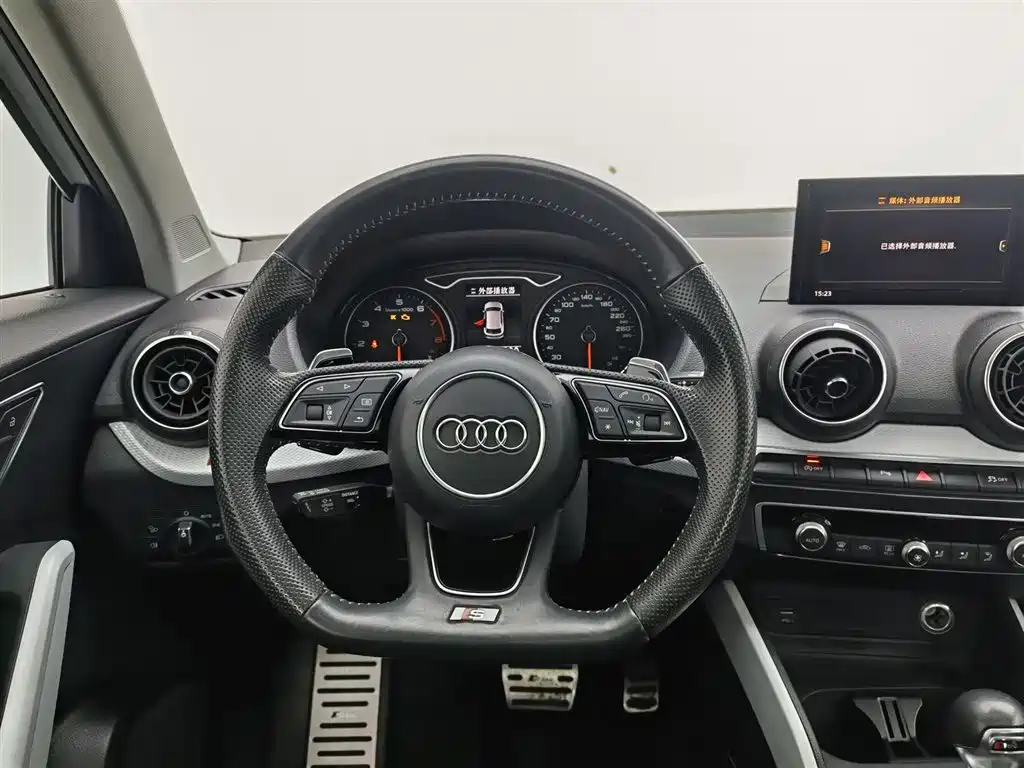 Audi Q2L 2018 35 TFSI Fashion Elegance China V фото 11