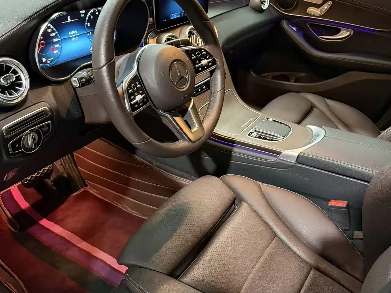 Mercedes-Benz GLC 2020 GLC 260 L 4MATIC Luxury фото 8