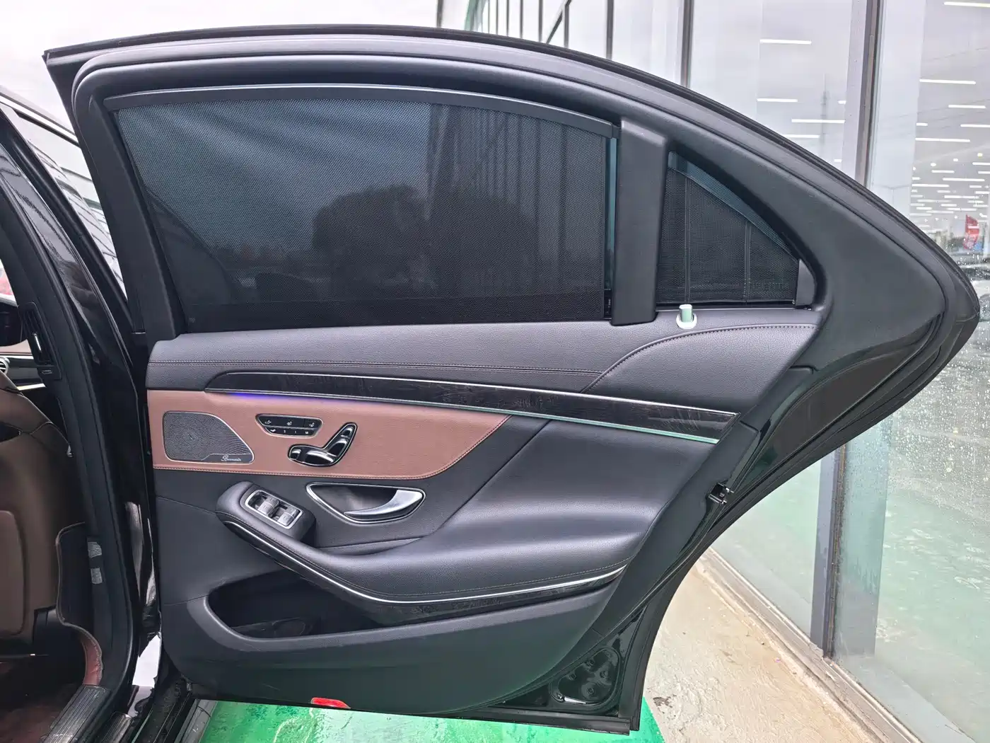 Mercedes-Benz S-Class 2020 S 450 L 4MATIC Collector's Version фото 20