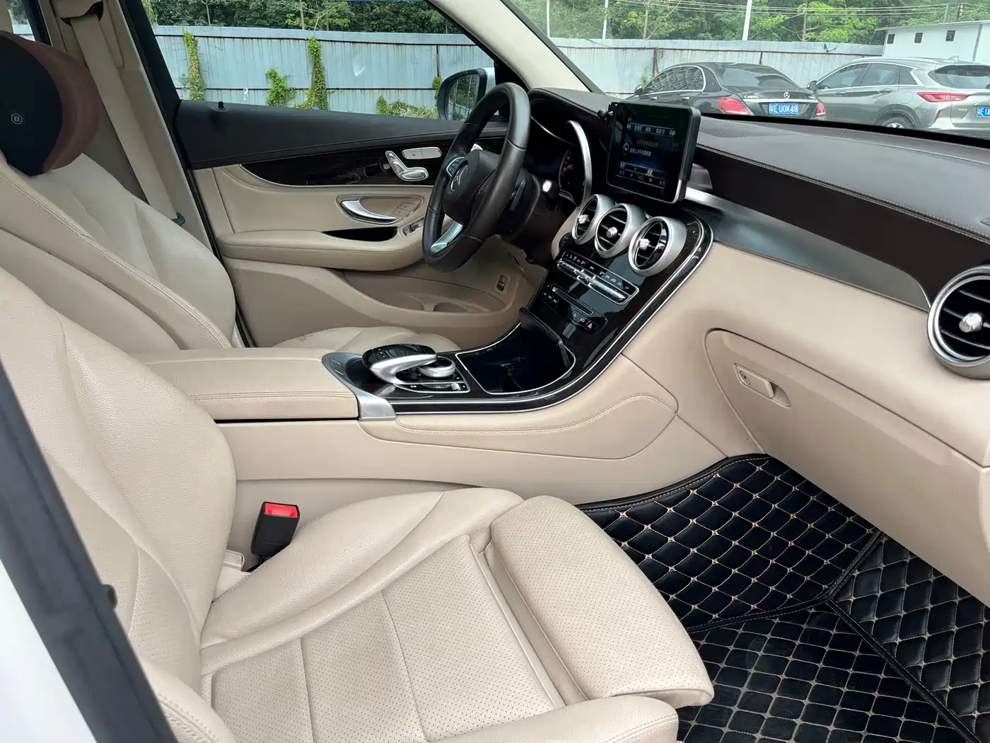 Mercedes-Benz GLC 2017 GLC 260 4MATIC Dynamic фото 9