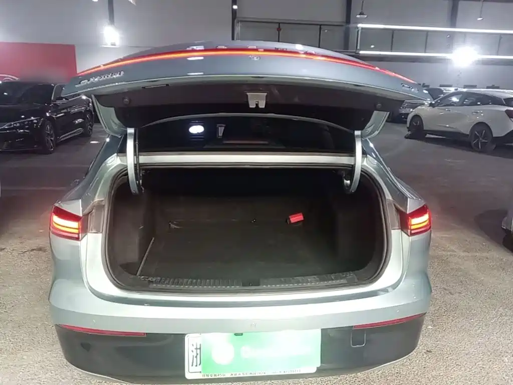 Roewe D6 2025 2025 520km Smart Edition