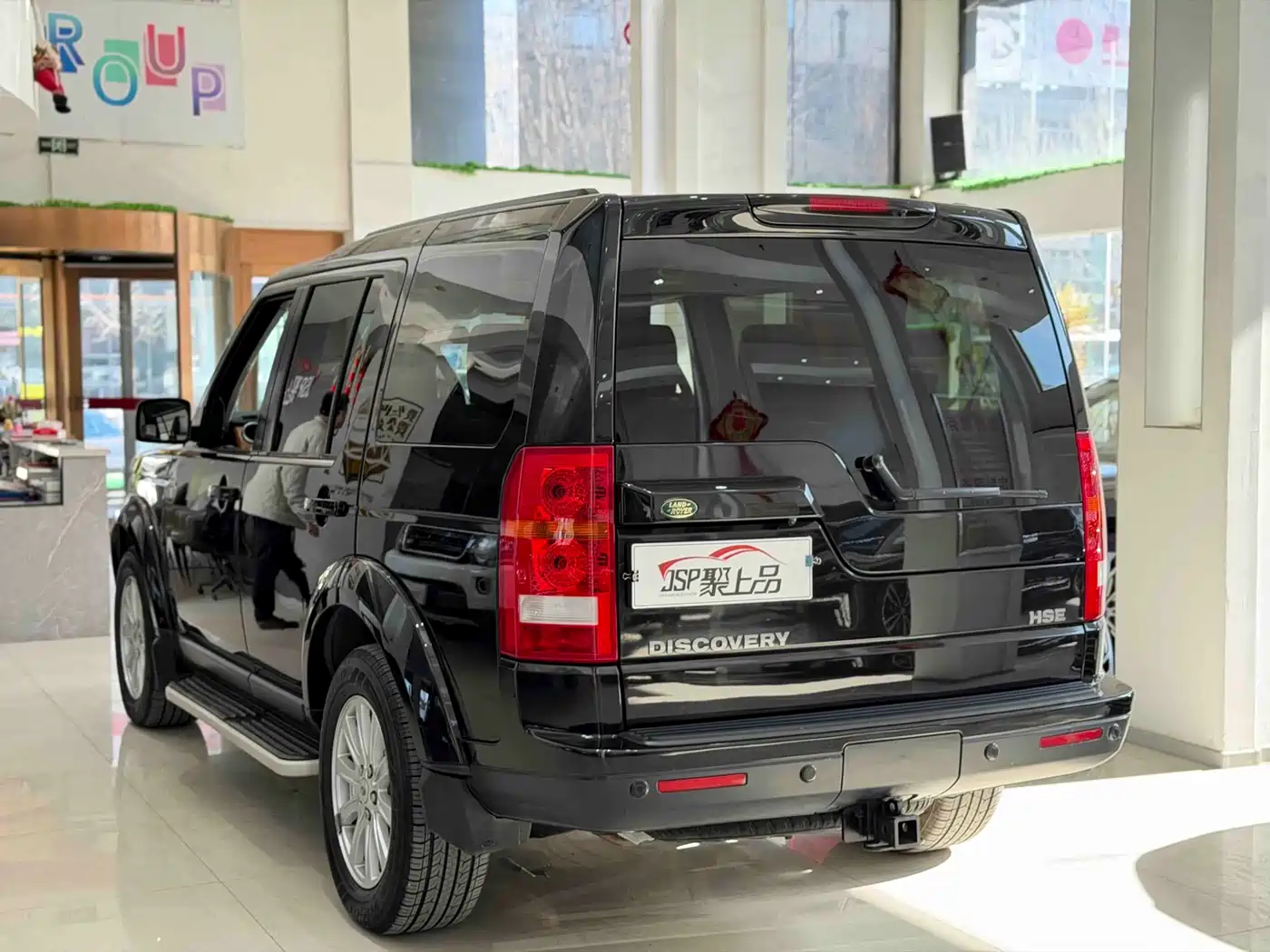 Land Rover Discovery 2010 4.0 V6 HSE Petrol фото 21