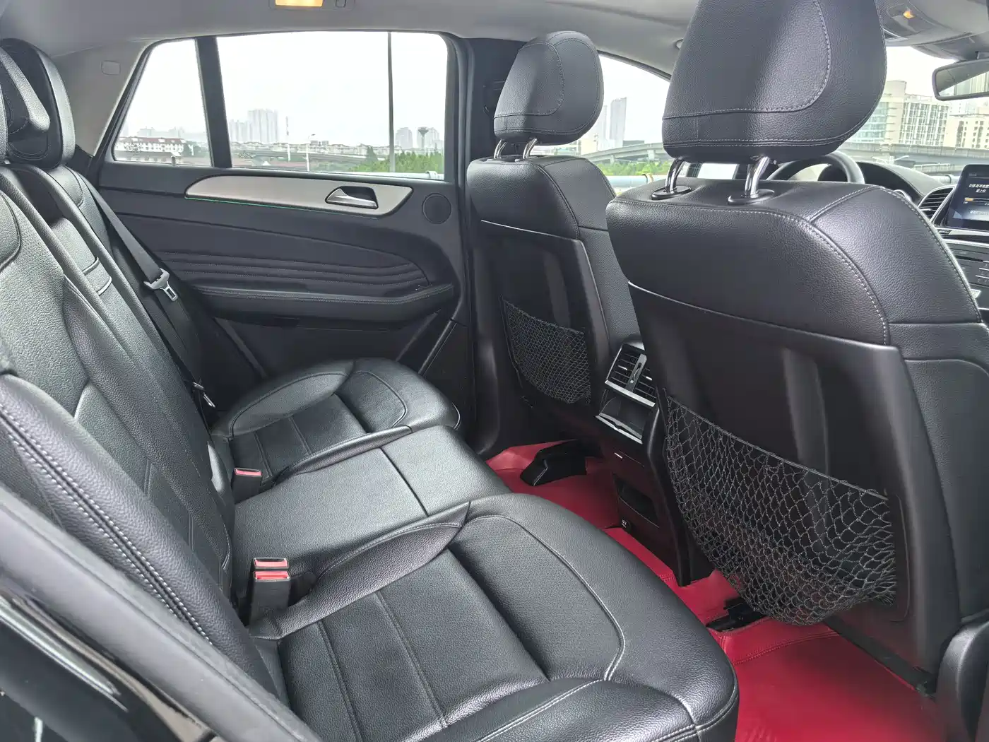 Mercedes-Benz GLE Coupe 2015 GLE 320 4MATIC Coupe SUV фото 10