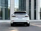 Фото 8 - Porsche Cayenne