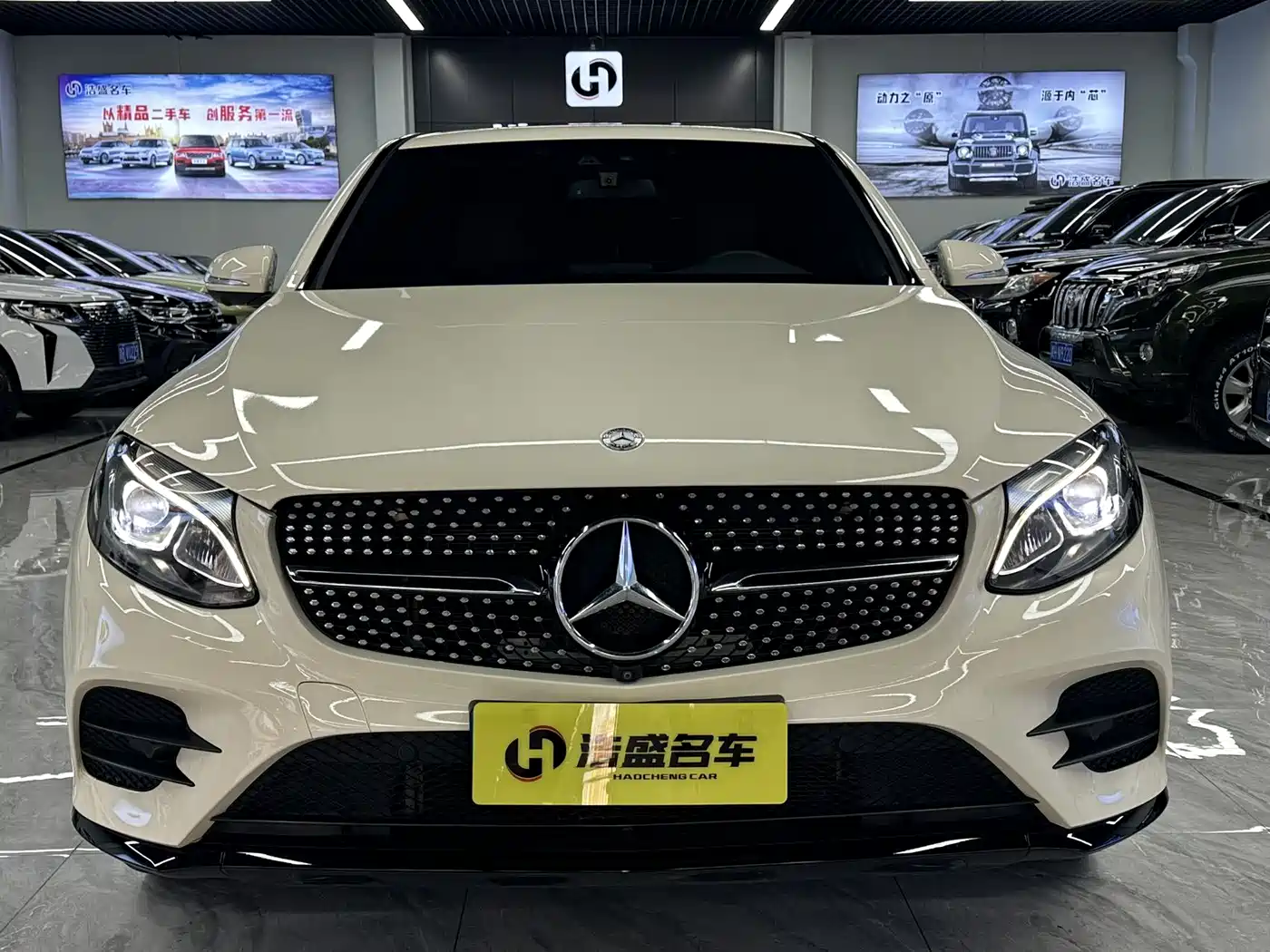 Mercedes-Benz GLC Coupe 2017 GLC 260 4MATIC Coupe SUV