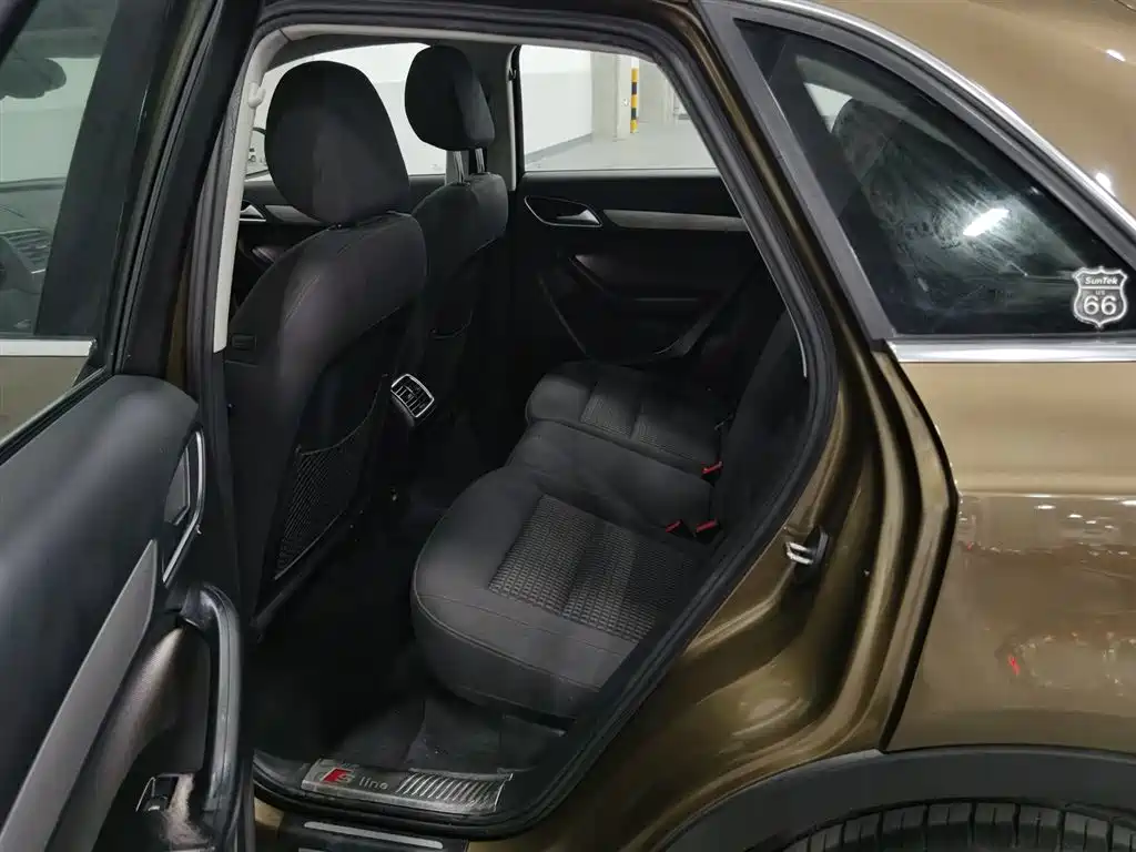 Audi Q3 2015 35 TFSI Progressive фото 15