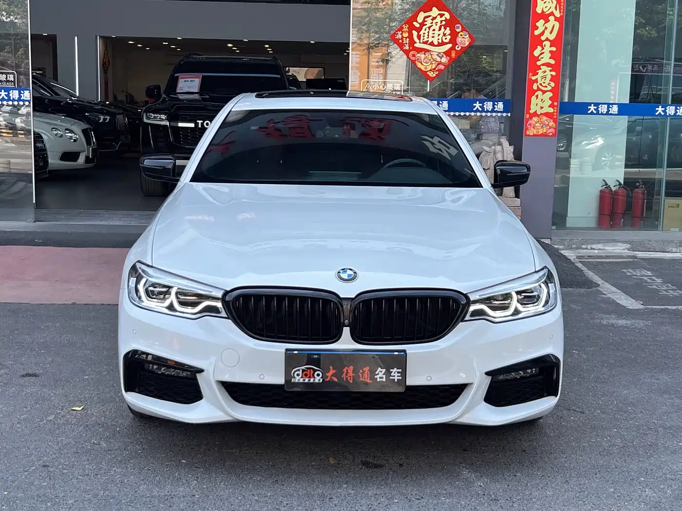 BMW 5 Series 2019 530Li Premium M Sport Package фото 2