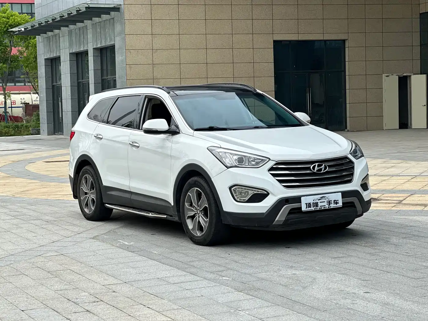 Hyundai Grand Santa Fe 2013 3.0L 7-Seater 4WD Comfort Edition