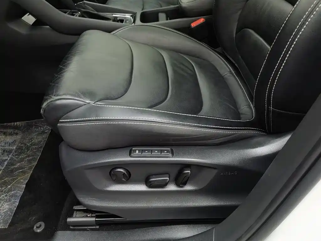 Škoda Kodiaq 2018 Facelift TSI330 5-seat 2WD Premium Luxury Edition фото 20