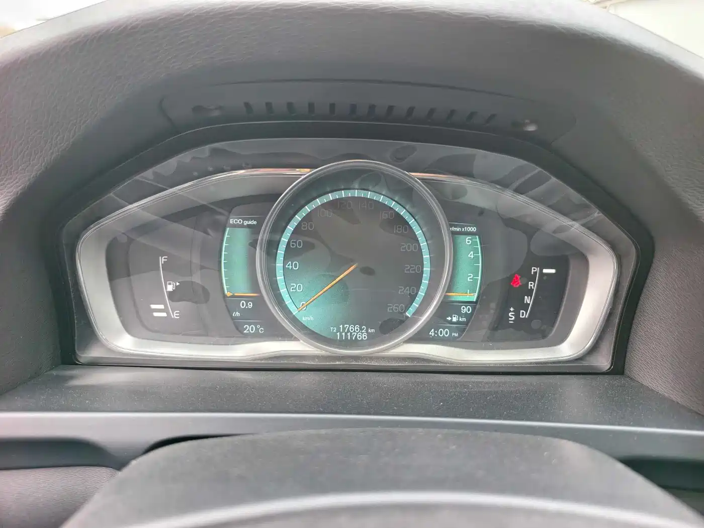 Фото 5 - Volvo V60