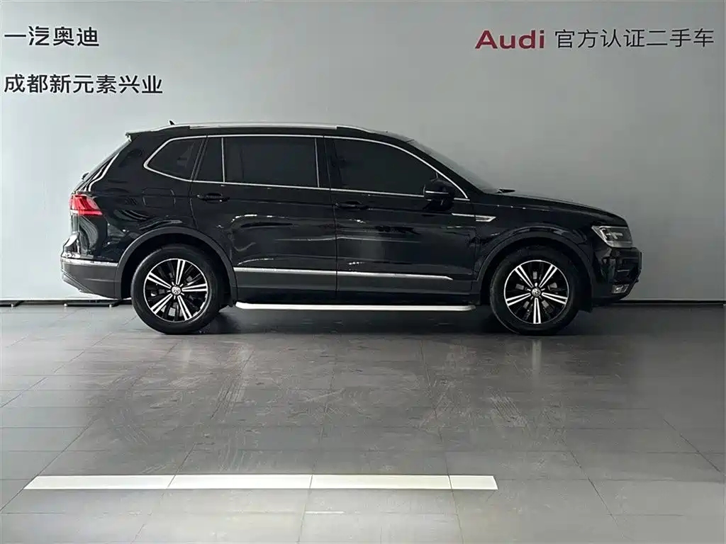 Volkswagen Tiguan L 2019 330TSI Auto 2WD Panorama Comfort Edition China V фото 3