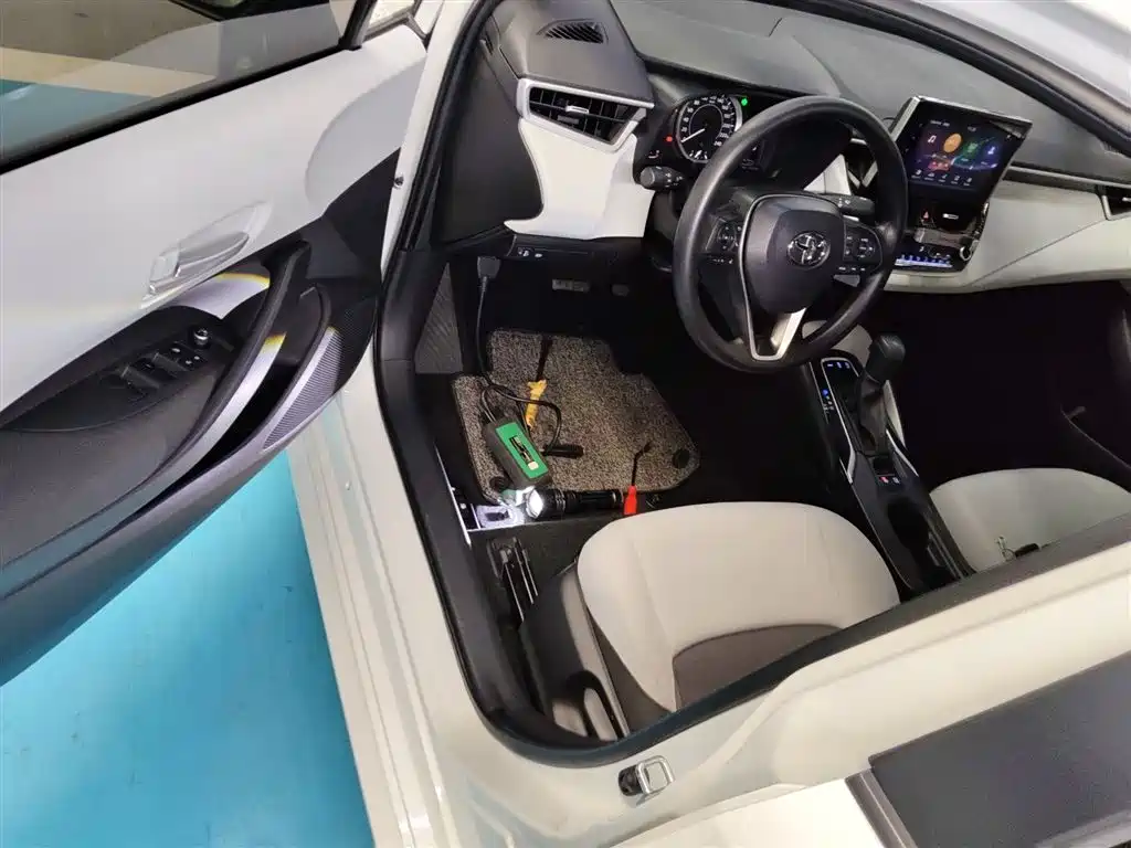 Toyota Levin 2019 185T CVT Luxury Edition China VI фото 12