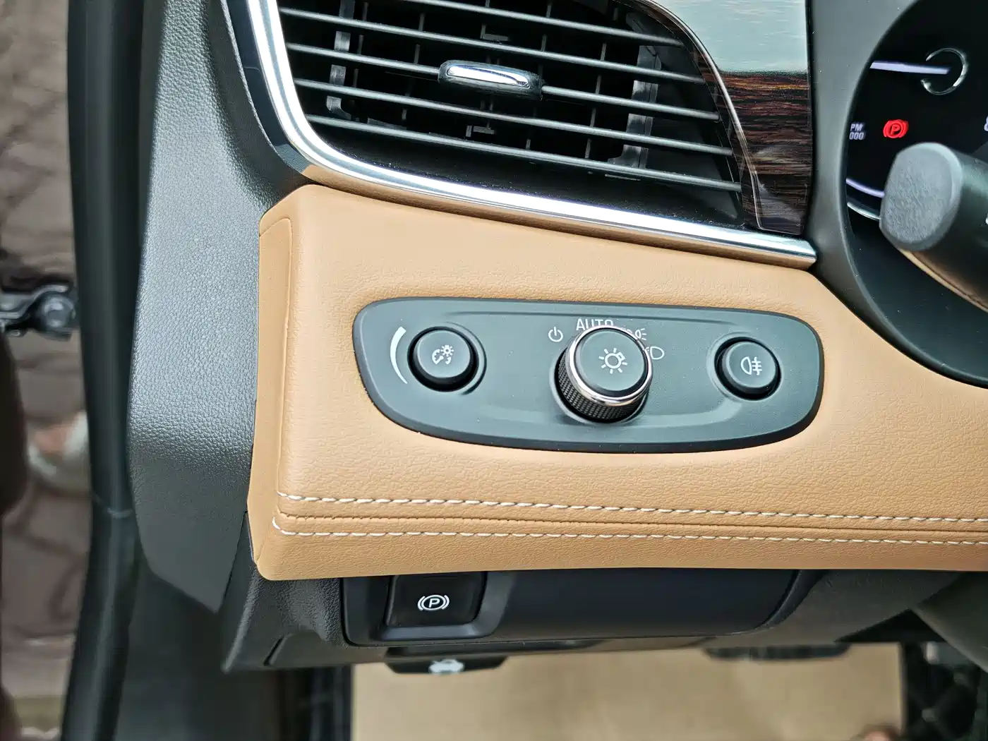 Buick LaCrosse 2016 20T Elite Type фото 11