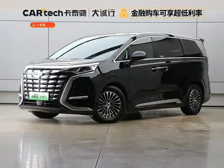 Denza D9 2026 2024 DM-i 980 AWD Prestige