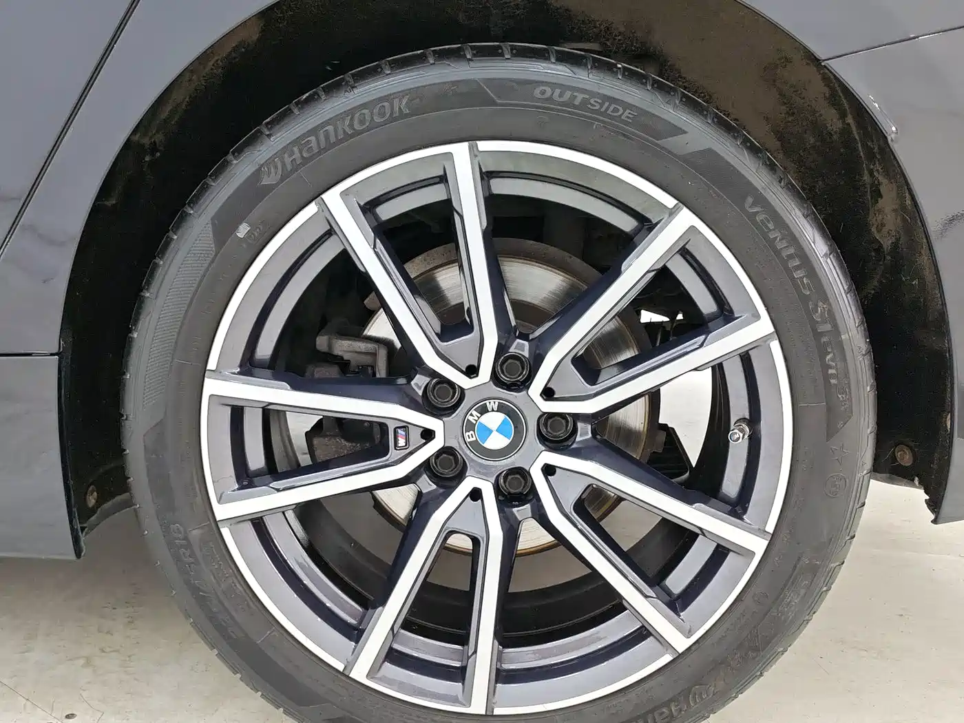 BMW 3 Series 2023 320Li M Sport Package фото 17