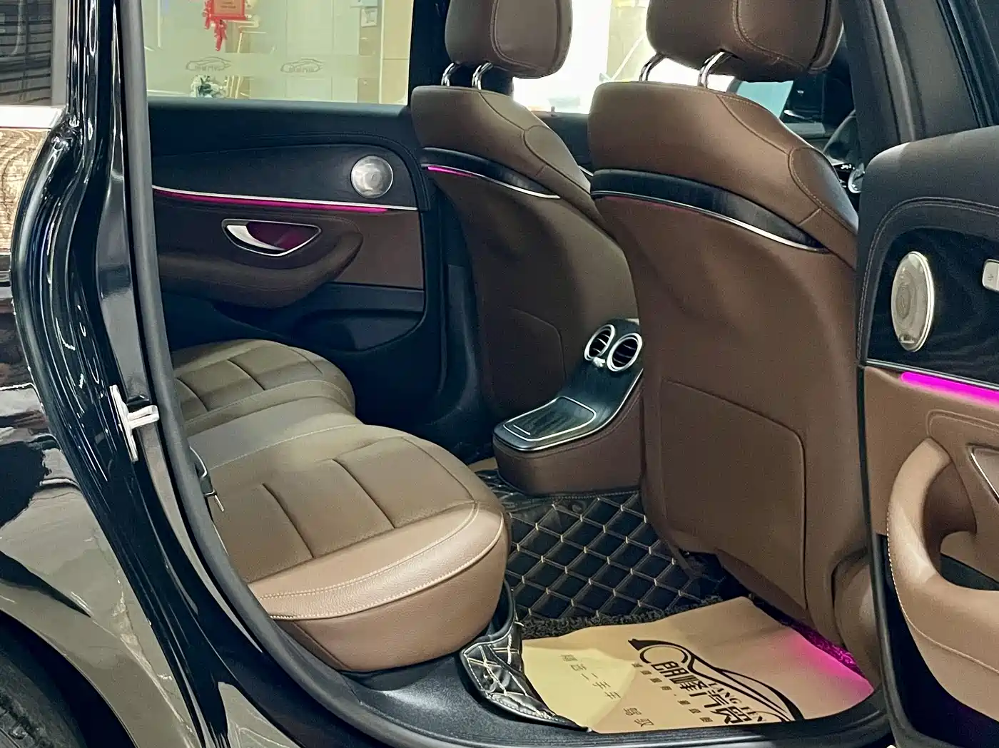 Mercedes-Benz E-Class 2022 Model Facelift II E 260 L Sport фото 15