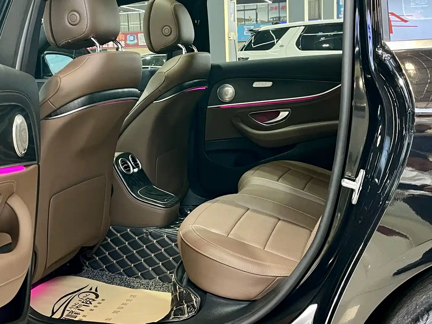 Mercedes-Benz E-Class 2022 Model Facelift II E 260 L Sport фото 16