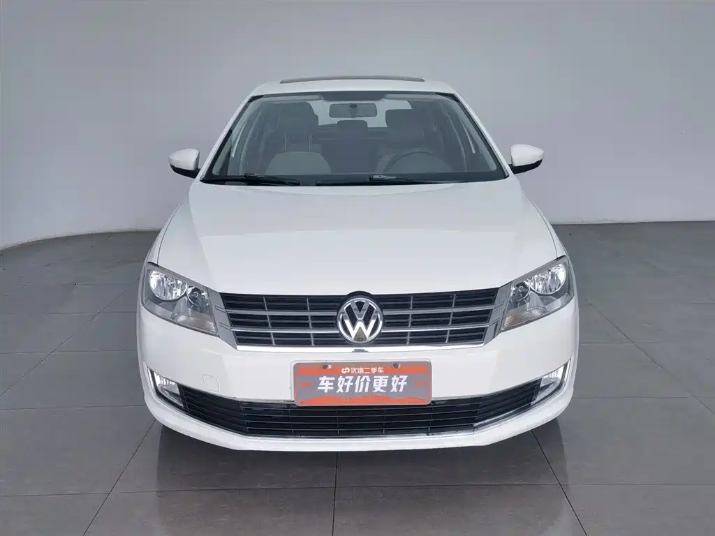 Volkswagen Lavida Tour 2013 1.4TSI Automatic Comfort фото 3