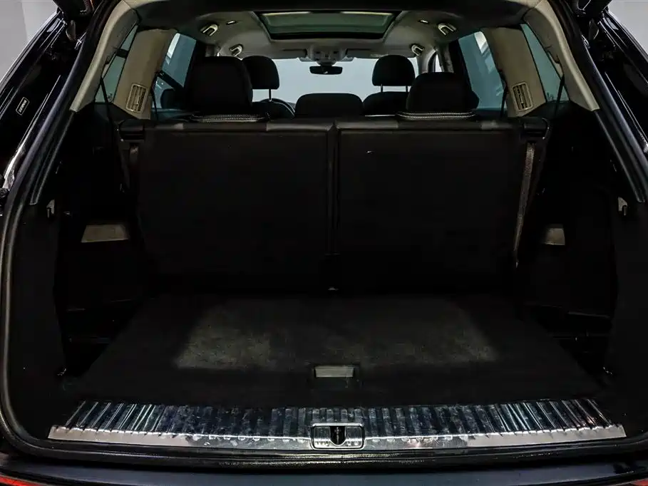 Audi Q6 2024 40 TFSI quattro Cloud View Yulin Package 7-seater фото 5