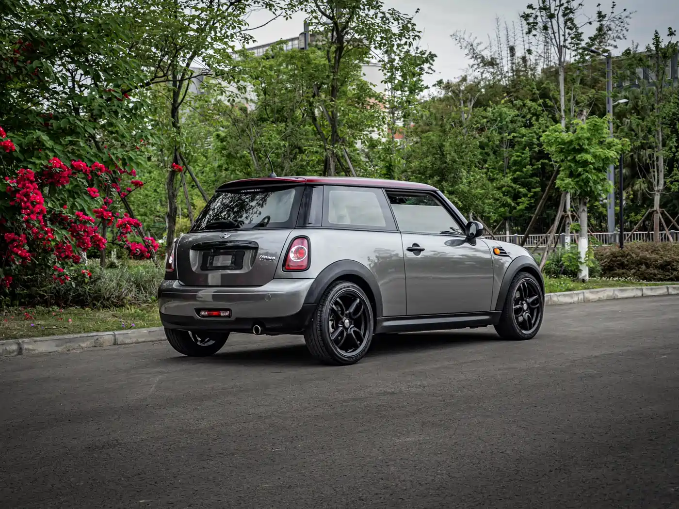 MINI 2013 1.6L ONE Limited Edition Third Version фото 4
