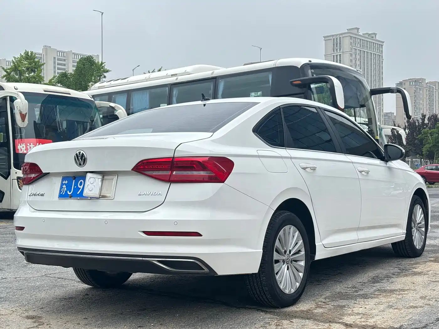 Volkswagen Lavida 2019 1.5L Automatic Comfort Edition China VI фото 5