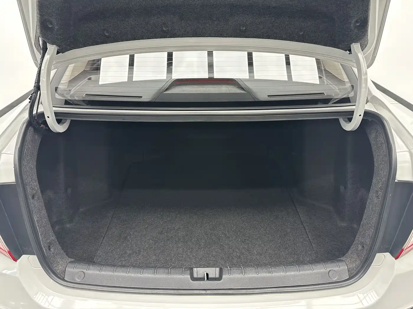 Honda ENVIX 2023 2022 180TURBO CVT Comfort Edition