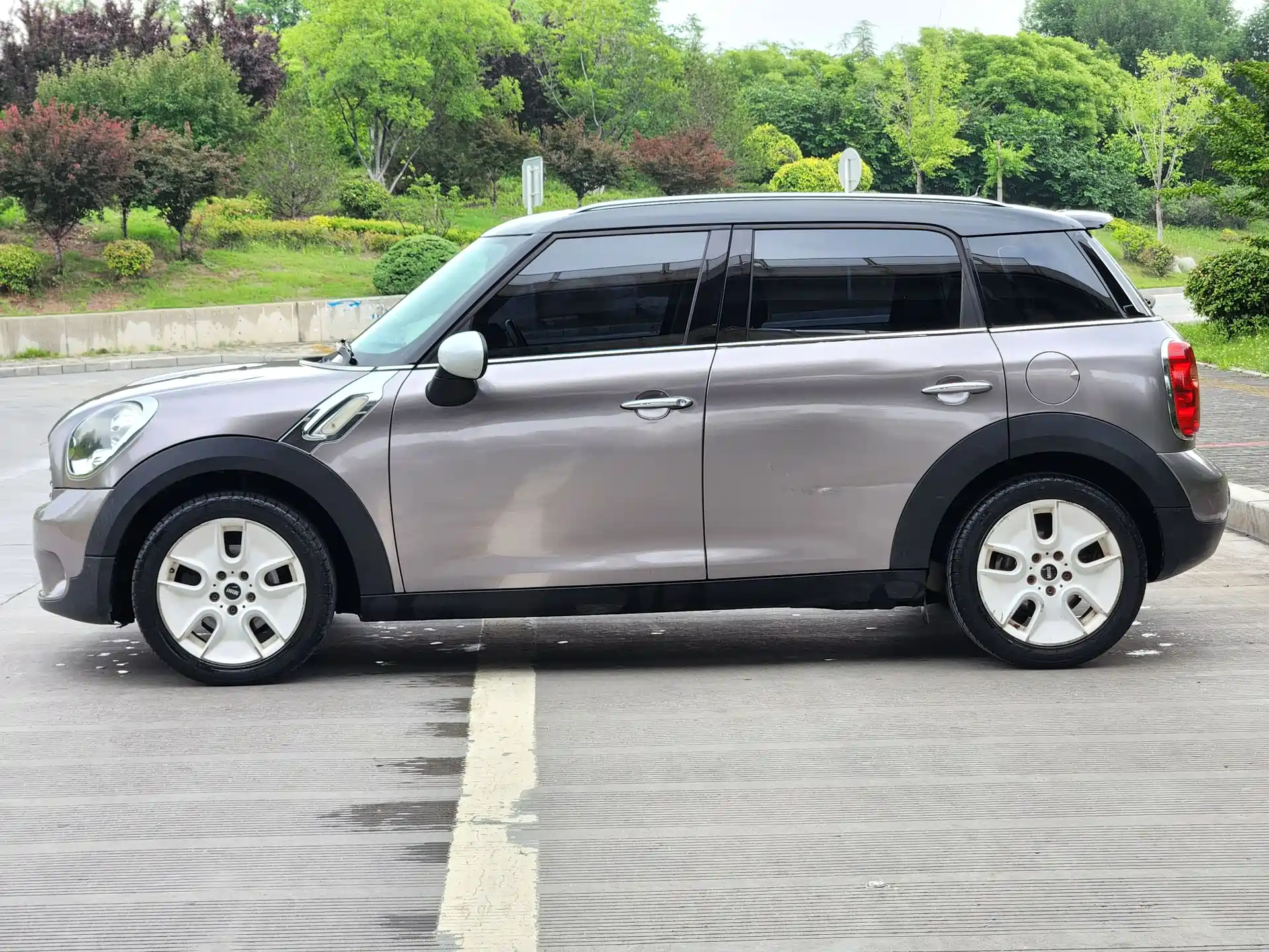 صورة 3 - MINI COUNTRYMAN
