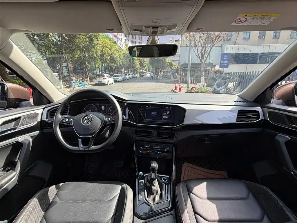 Volkswagen Tayron 2020 330TSI 2WD Luxury Smart Edition фото 11