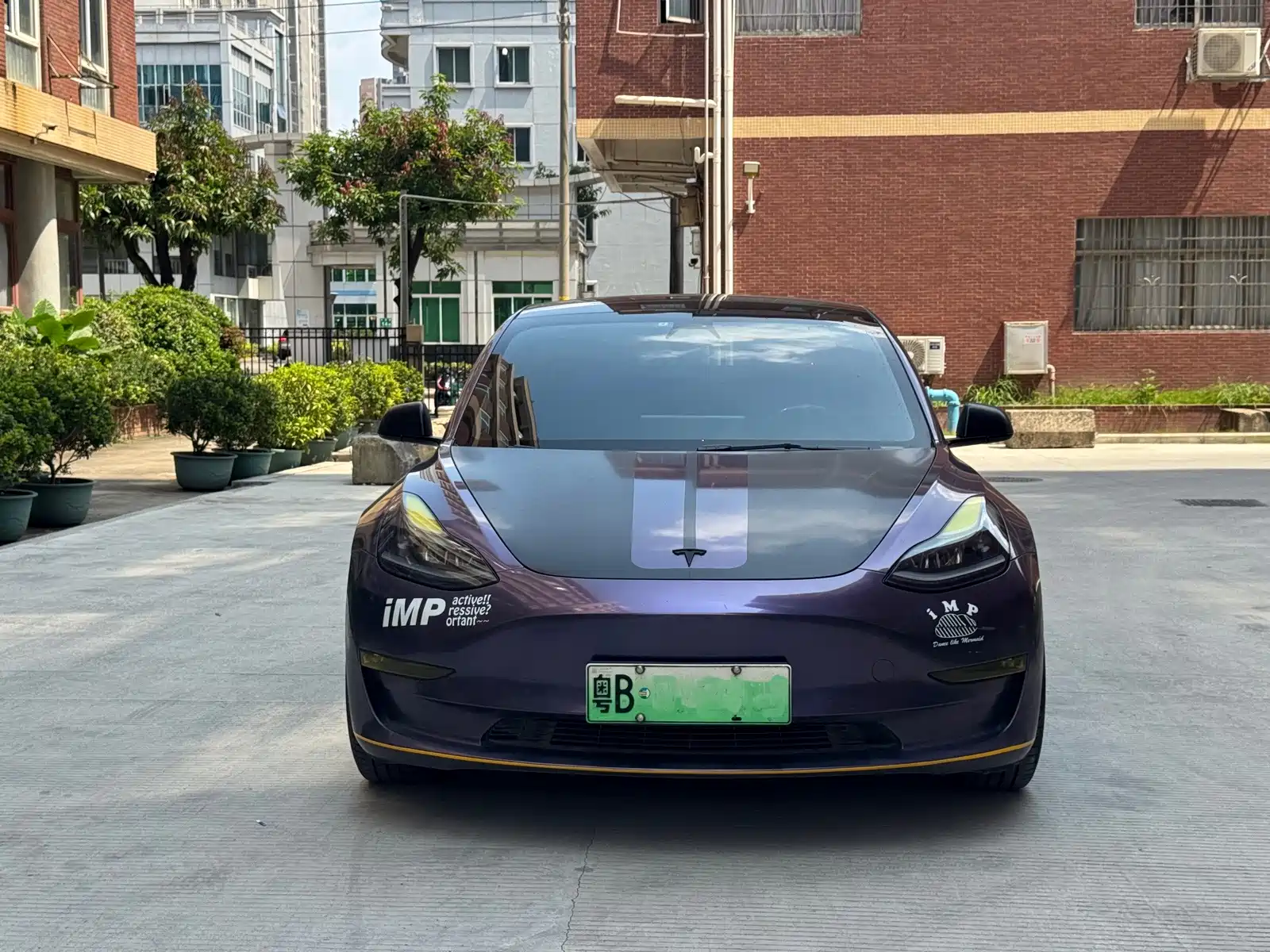 Фото 2 - Tesla Model 3
