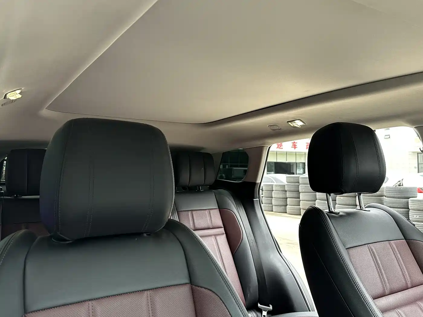 Land Rover Range Rover Evoque 2022 Facelift Range Rover Evoque L 249PS R-Dynamic HSE Premium фото 11