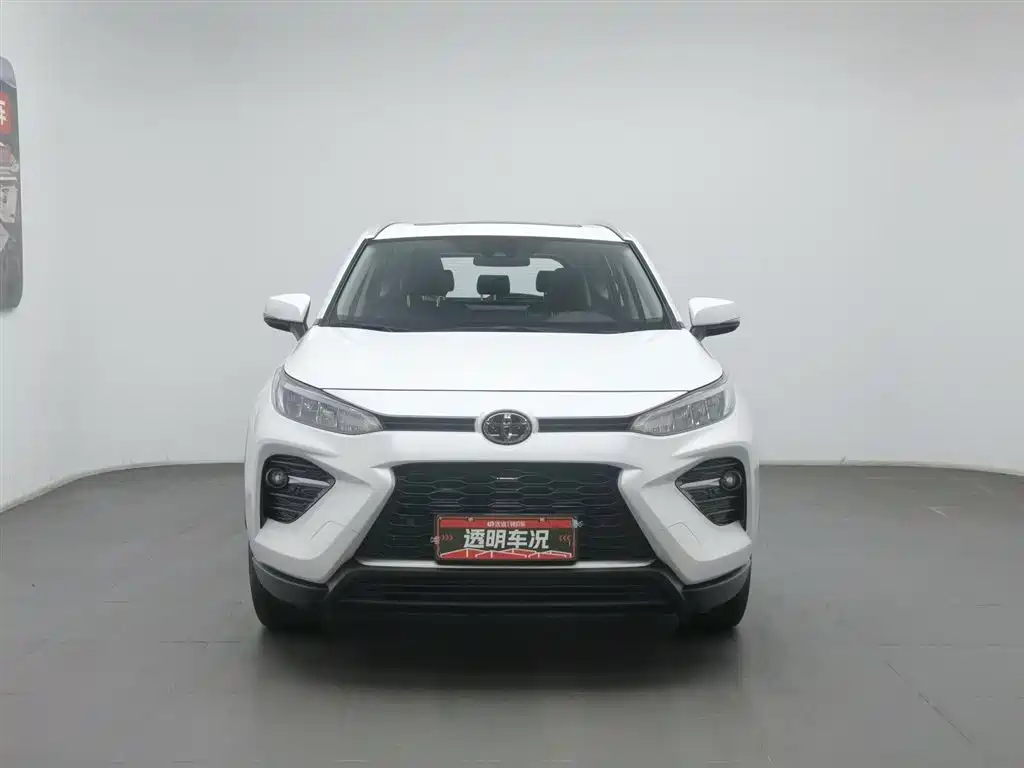 Toyota Wildlander 2021 2.0L CVT 2WD Luxury Edition фото 3