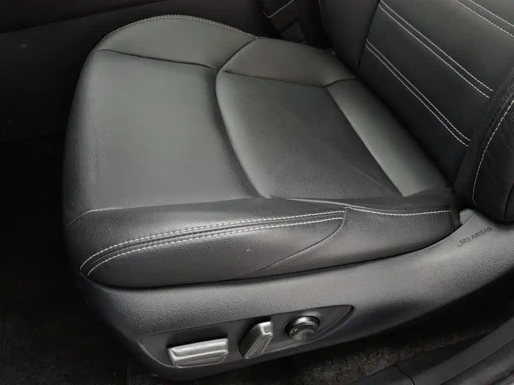 Toyota Wildlander 2021 2.0L CVT 2WD Luxury Edition фото 20