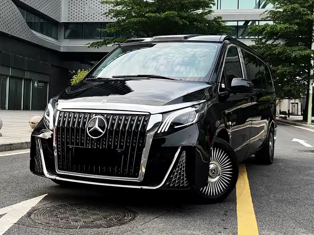  Mercedes-Benz Vito 2023 2.0T Business 7-Seater
