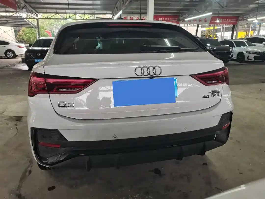 Audi Q3 Sportback 2022 40 TFSI Fashion фото 8