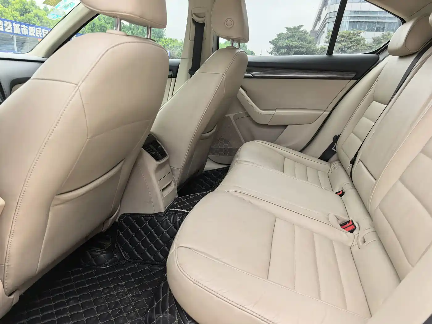 Škoda Octavia 2015 1.6L Automatic逸俊版 фото 5