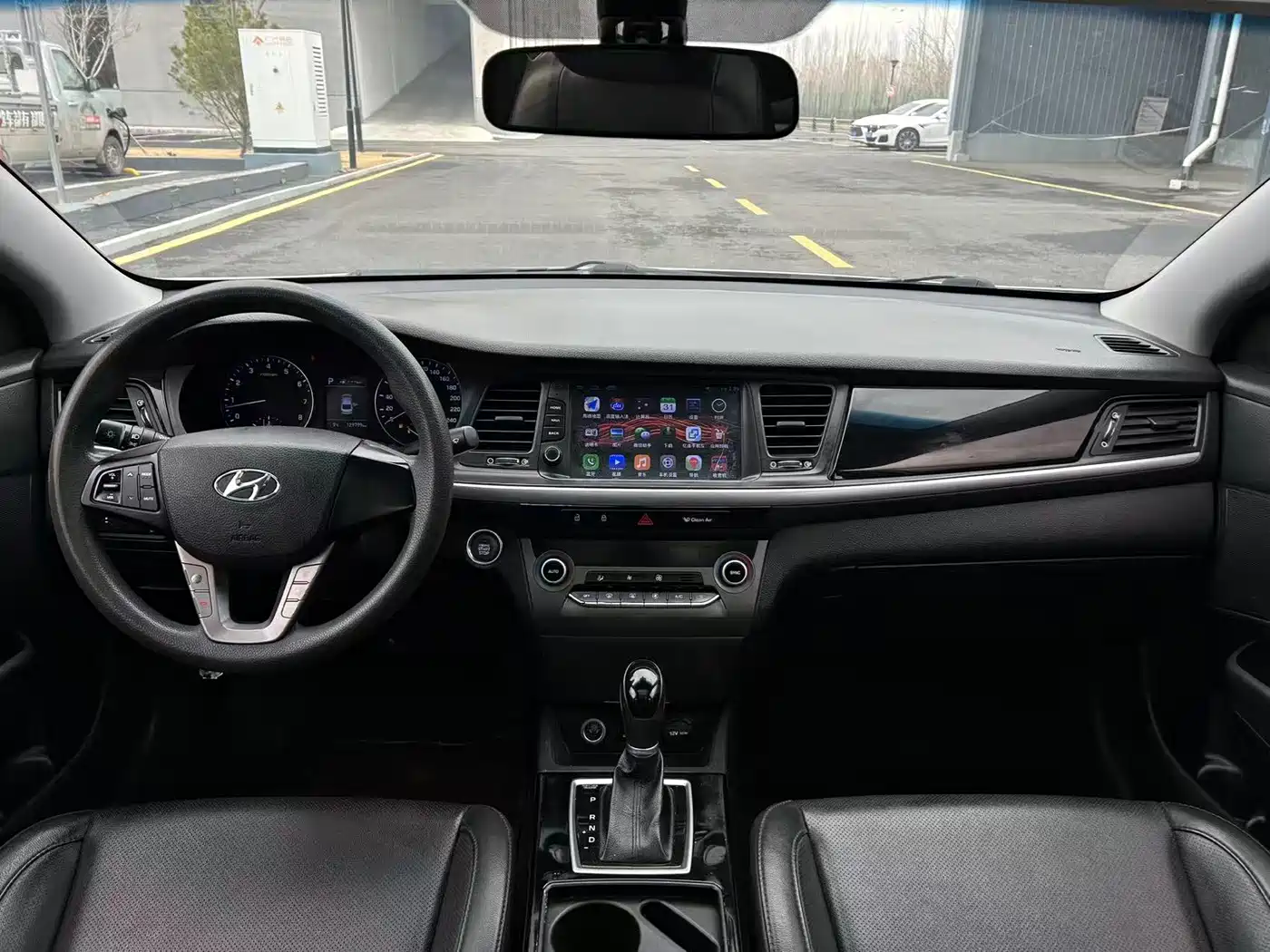 HYUNDAI NAME PICTURE