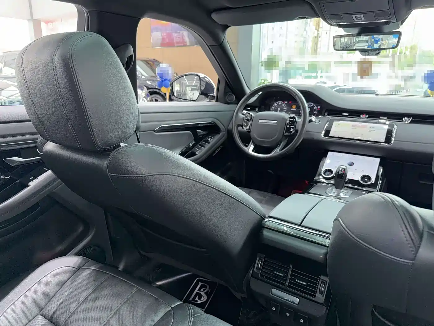 Land Rover Range Rover Evoque 2020 249PS R-DYNAMIC S Sport Edition фото 4