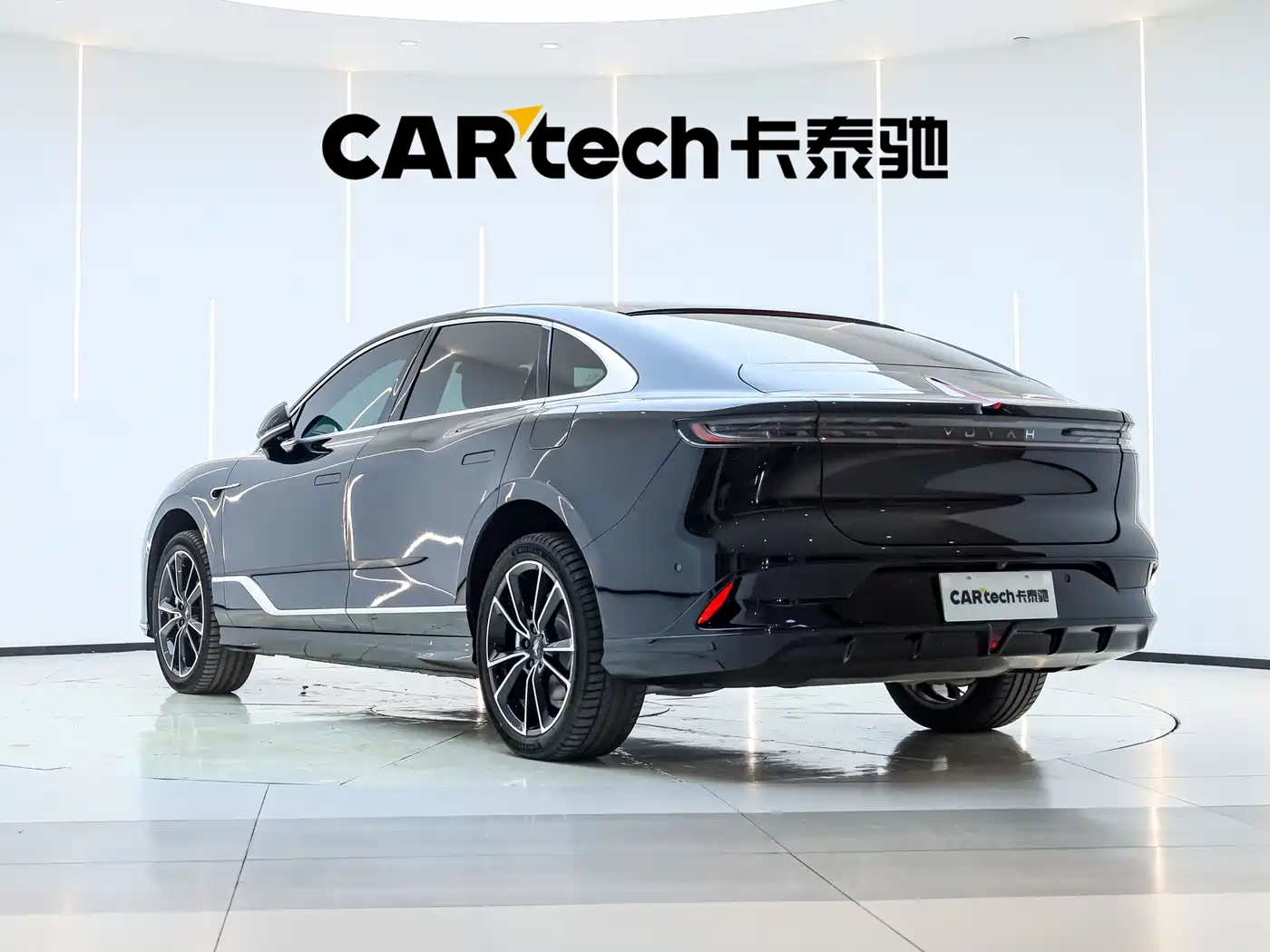 Voyah Auto VOYAH Zhuiguang 2024 PHEV AWD Ultra Long Range Flagship фото 2