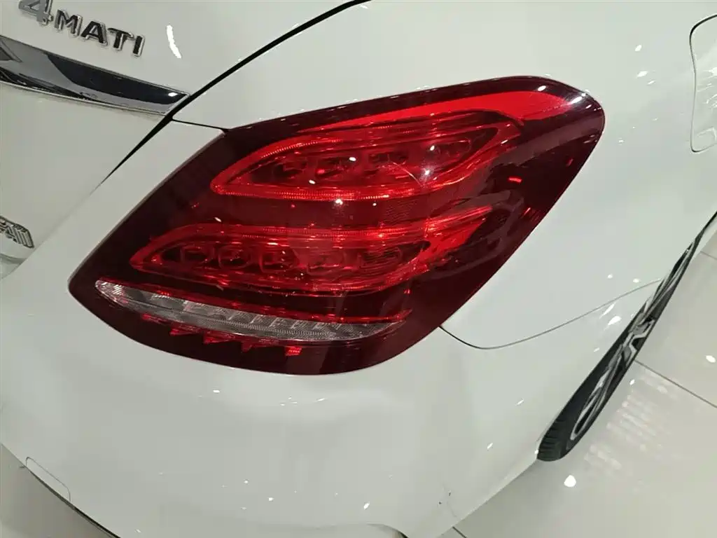 Mercedes-Benz C-Class 2017 C 200 Sport 4MATIC фото 8