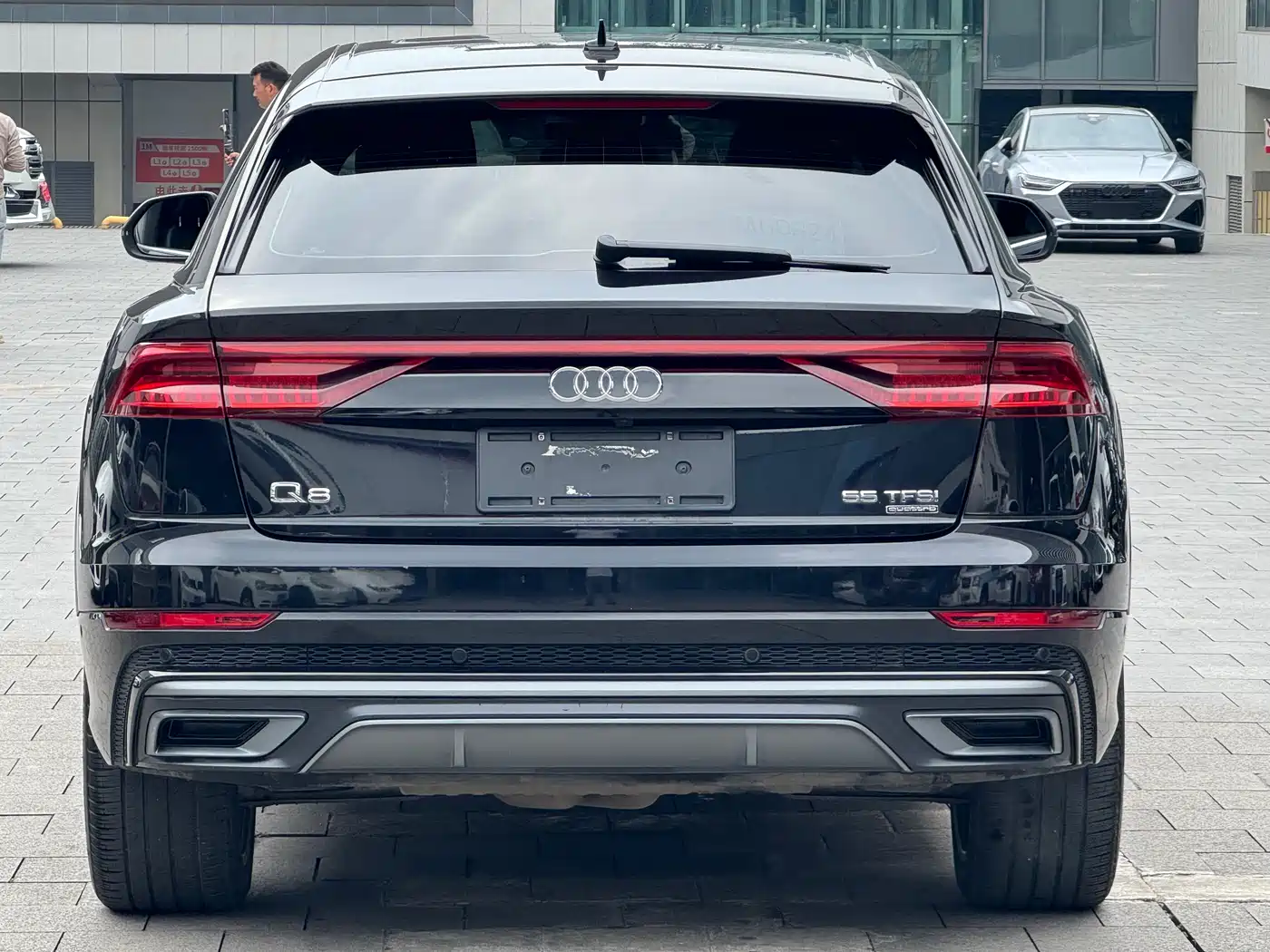 Audi Q8 2019 55 TFSI Supreme Limited Edition фото 19