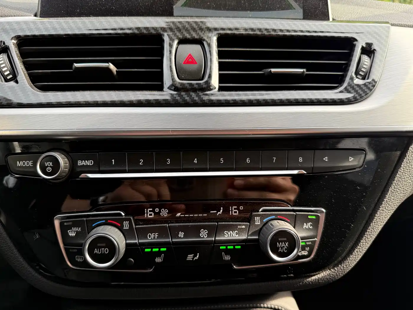 BMW 1 Series 2018 120i Design Package фото 18